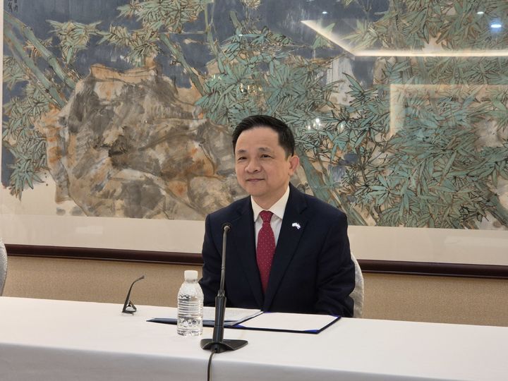 [서울=뉴시스] 다이빙 주한 중국대사가 13일 서울 명동 주한 중국대사관에서 한국과 중국 언론 기자 간담회를 갖고 있다. 2025.11.14.&nbsp; *재판매 및 DB 금지