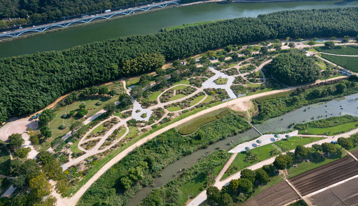 [울산=뉴시스] 울산 태화강국가정원에 조성된 '자연주의정원' (사진=뉴시스 DB). photo@newsis.com *재판매 및 DB 금지