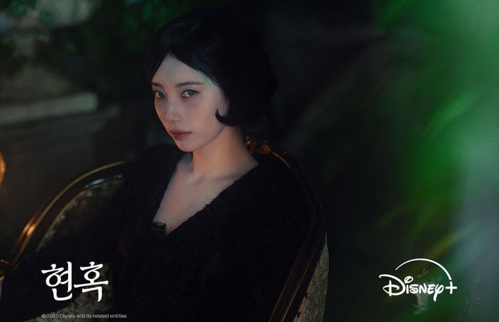 [서울=뉴시스] 가수 겸 배우 수지. (사진=수지 인스타그램 캡처) 2025.11.14. photo@newsis.com *재판매 및 DB 금지