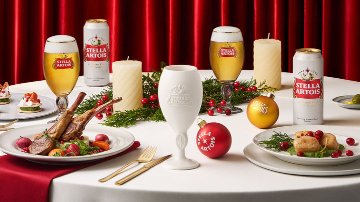 [서울=뉴시스] 스텔라 아르투아 홀리데이 스노우 챌리스 에디션. (사진=스텔라 아르투아 제공) *재판매 및 DB 금지