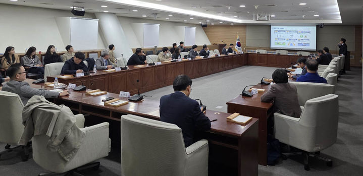  *재판매 및 DB 금지