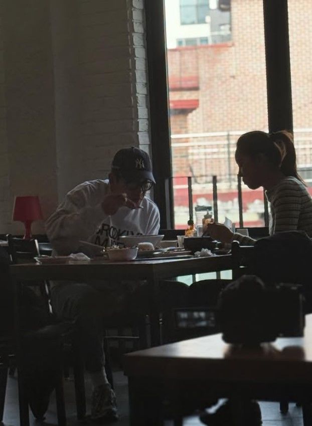 [서울=뉴시스] 하정우, 공효진. (사진=하정우 인스타그램 캡처) 2025.11.14. photo@newsis.com *재판매 및 DB 금지