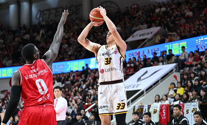 [서울=뉴시스] 프로농구 창원 LG의 칼 타마요. (사진=KBL 제공) *재판매 및 DB 금지