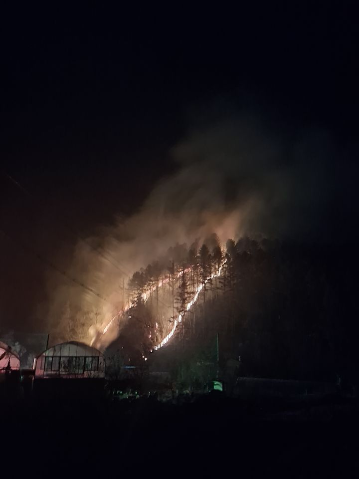 양평 청운면 산불 발생 현장. (사진=산림청 제공) photo@newsis.com *재판매 및 DB 금지