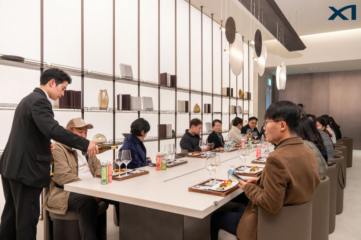 [서울=뉴시스] 15일 자이갤러리에서 진행된 ‘자이안데이 행사. (사진=GS건설 제공) 2025.11.17. photo@newsis.com *재판매 및 DB 금지