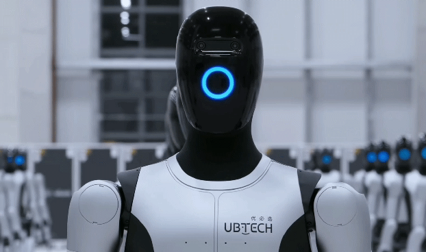 [뉴시스] 유비테크 로보틱스(UBTECH Robotics)에서 공개한 휴머노이드 로봇 군대 영상.(사진=UBTECH) 2025.11.14. *재판매 및 DB 금지