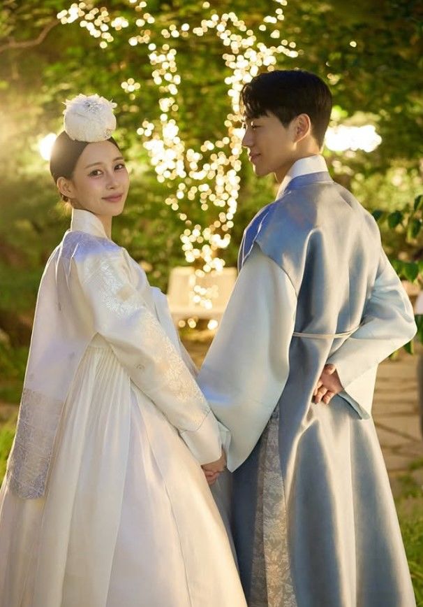 [서울=뉴시스] 박소현, 고수진. (사진=박소현 인스타그램 캡처) 2025.11.17. photo@newsis.com&nbsp; *재판매 및 DB 금지