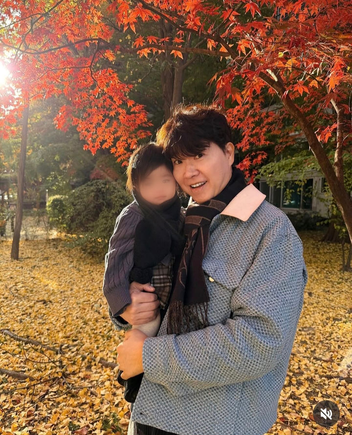 [서울=뉴시스] 박수홍이 딸과의 근황을 공개했다. (사진=박수홍 인스타그램 캡처) 2025.11.17. photo@newsis.com *재판매 및 DB 금지