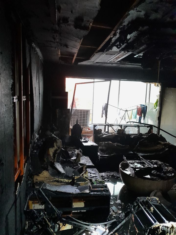 [대구=뉴시스] 17일 오후 2시55분께 달서구 월성동 월성우방아파트에서 화재가 발생했다. (사진=대구소방안전본부 제공) 2025.11.18. photo@newsis.com *재판매 및 DB 금지