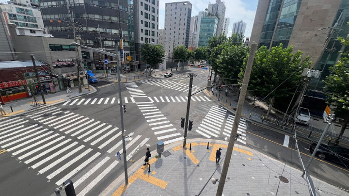 ソウルに斜め横断歩道を設置後、事故が18％減少…設置拡大