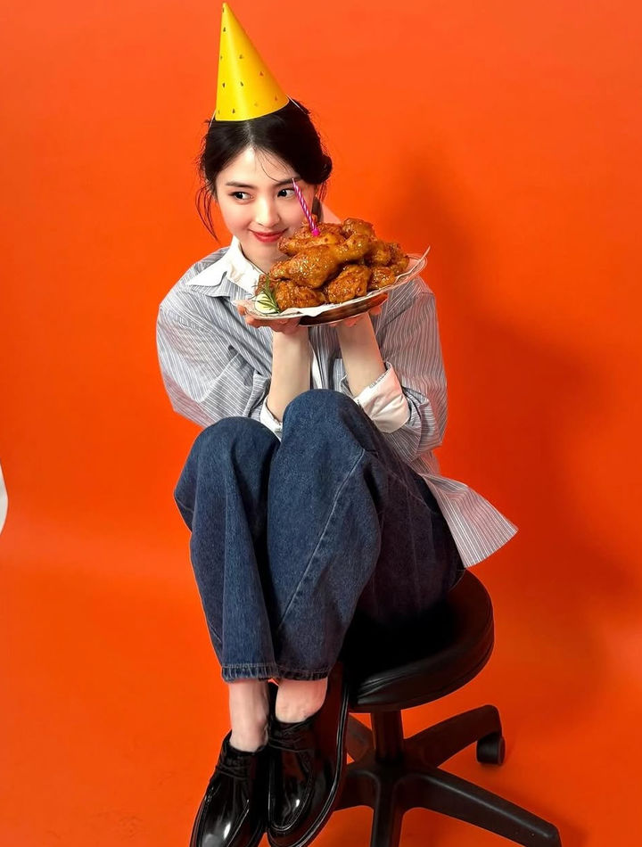 [서울=뉴시스] 배우 한소희. (사진=한소희 인스타그램 캡처) 2025.11.18. photo@newsis.com *재판매 및 DB 금지