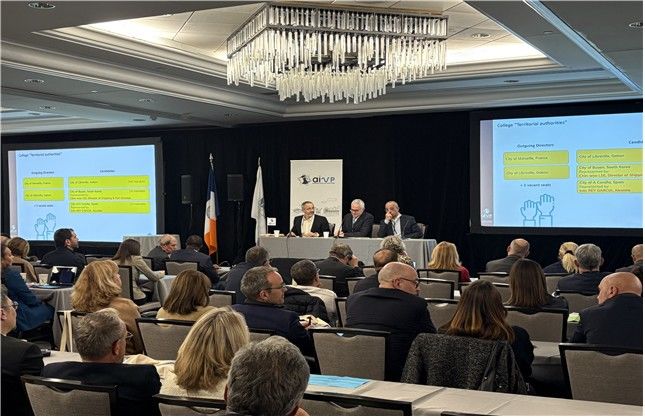 [부산=뉴시스] 현지시간으로 지난 18일 미국 뉴욕에서 열린 2025 세계항구도시협회 총회에서 부산은 이사회 임원 도시로 만장일치 선출됐다. 총회가 열리고 있는 모습. (사진=부산시 제공) 2025.11.19. photo@newsis.com *재판매 및 DB 금지