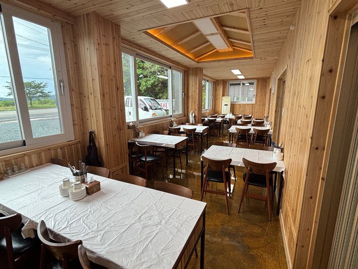 [영암=뉴시스]영암군 음식점 시설개선. *재판매 및 DB 금지