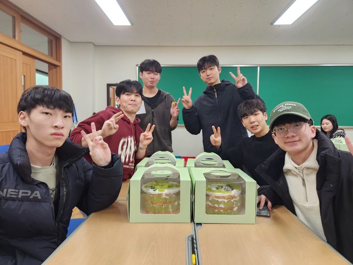 [산청=뉴시스] 산청군청소년수련관 ‘나는 고3’ 운영 (사진=산청군 제공) 2025. 11. 19. photo@newsis.com *재판매 및 DB 금지