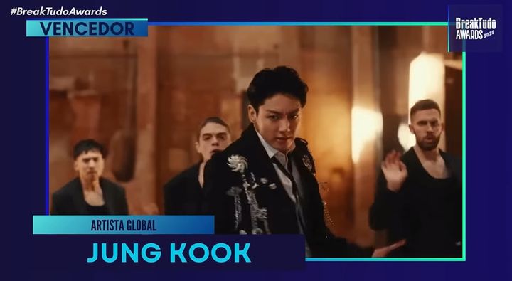 [서울=뉴시스] 그룹 '방탄소년단'(BTS) 정국이 라질 대중문화 시상식 '브레이크투도 어워즈 2025'(BreakTudo Awards 2025)에서 '글로벌 아티스트'로 선정됐다. (사진=브레이크투도 어워즈 2025 화면캡처) 2025.11.19. photo@newsis.com  *재판매 및 DB 금지