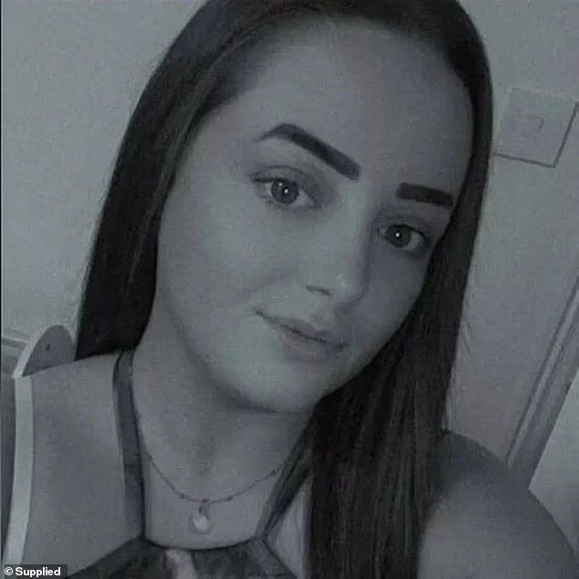 [뉴시스] 남성 수감자와 부적절한 관계를 맺은 혐의로 재판에 넘겨진 교도관 조이 올덤(29·여) (사진=조이 올덤 페이스북) 2025.11.19 *재판매 및 DB 금지