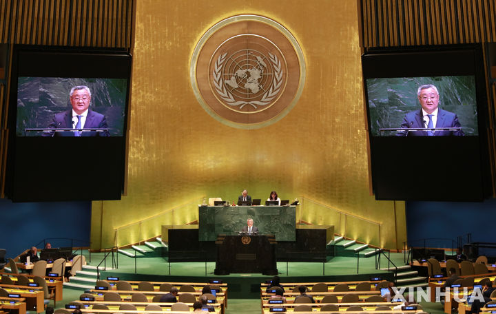 [유엔본부(뉴욕)=신화/뉴시스] 푸충 주유엔 중국대사가 지난달 18일 뉴욕 유엔본부에서 열린 안전보장이사회 개혁과 관련한 유엔 총회 연례 토론회에서 연설하고 있다. 2025.12.02