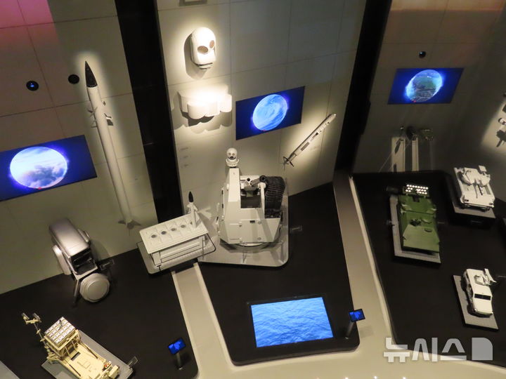 "암세포 성장중 자체 DNA 파괴.. 암 퇴치에 새 가능성 " -- 학술지