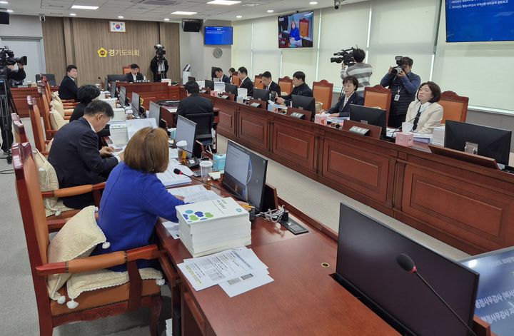 [수원=뉴시스] 이병희 기자 = 경기도의회 의회운영위원회. 2025.11.20. iambh@newsis.com *재판매 및 DB 금지