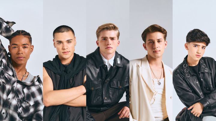 [서울=뉴시스] 하이브의 라틴 보이그룹 '산토스 브라보스'. 왼쪽부터 왼쪽부터 카우에, 드루, 가비, 알레한드로, 케네스. (사진=하이브 라틴 아메리카 제공) 2025.11.20. photo@newsis.com *재판매 및 DB 금지