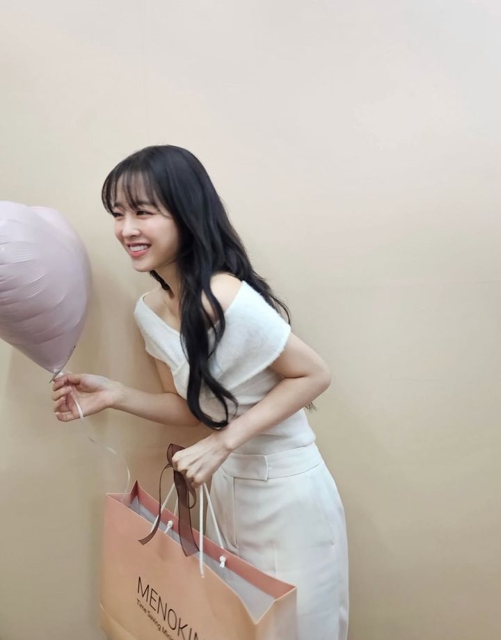 [서울=뉴시스] 배우 박보영. (사진=박보영 인스타그램 캡처) 2025.11.20. photo@newsis.com *재판매 및 DB 금지