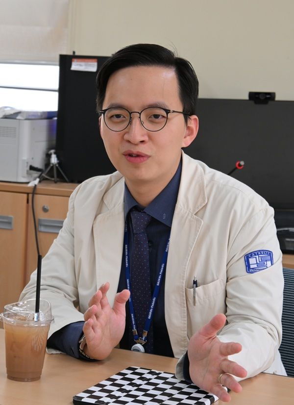 '약 없이' 앱으로 불면증 치료..."패러다임이 변했습니다"[인터뷰] - 뉴스 썸네일 이미지