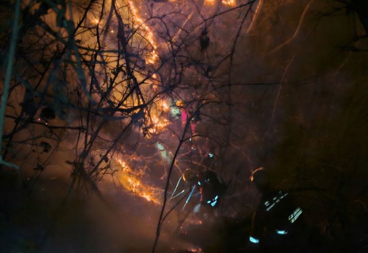 [인제=뉴시스] 21일 산림당국은 지난 20일 오후 5시 29분경 강원 인제군 기린면 현리 일원에서 발생한 산불의 진화율이 21일 오전 7시 기준 68%라고 밝혔다. 산림청 제공.  *재판매 및 DB 금지