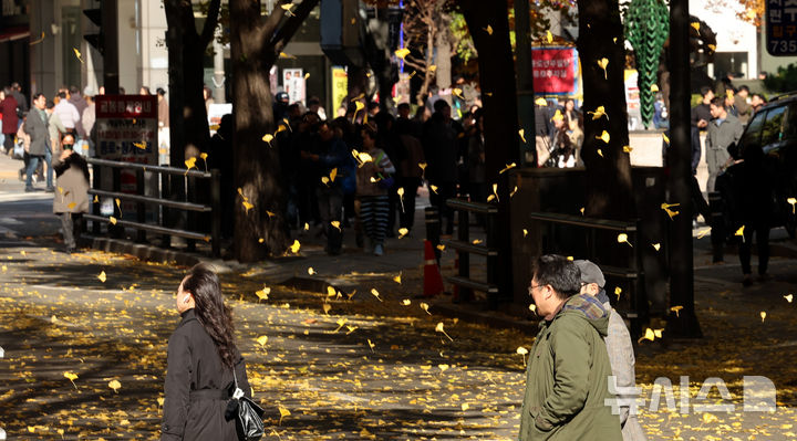 인천, 흐리고 평년기온 웃돌아 포근…"아침 안개 주의"