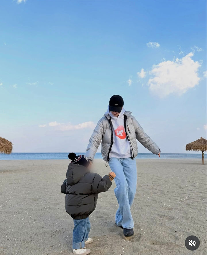 [서울=뉴시스] 손연재가 아들과의 근황을 공개했다. (사진=손연재 인스타그램 캡처) 2025.11.23. photo@newsis.com *재판매 및 DB 금지