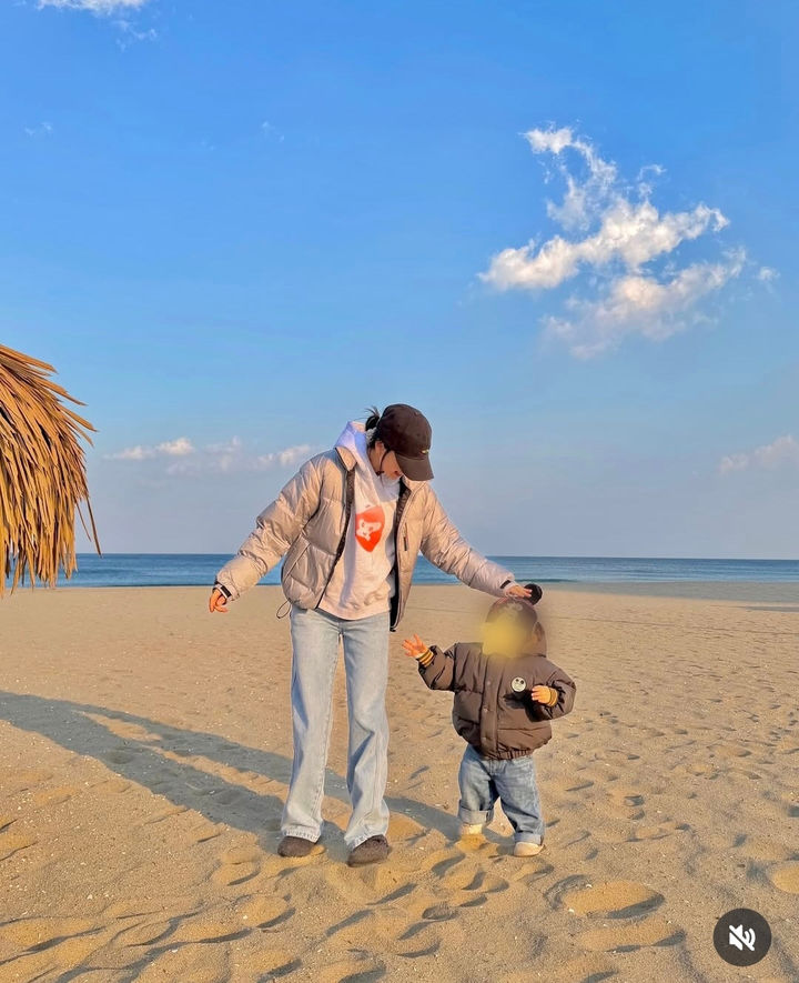 [서울=뉴시스] 손연재가 아들과의 근황을 공개했다. (사진=손연재 인스타그램 캡처) 2025.11.23. photo@newsis.com *재판매 및 DB 금지