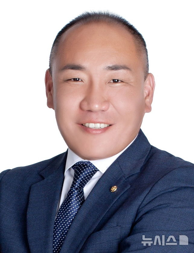 [김해=뉴시스]김해시의회 정희열 의원. 뉴시스DB. photo@newsis.com