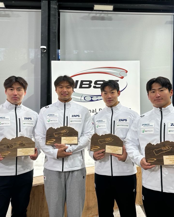 [서울=뉴시스]봅슬레이 4인승 김진수팀, 올림픽 트랙서 동메달 합작. (사진=대한봅슬레이스켈레톤연맹 소셜미디어 캡처) 2025.11.24. photo@newsis.com *재판매 및 DB 금지.