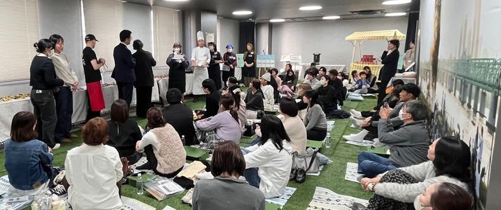 '김밥대전' 참가자 발표 및 객석 모습. (사진=주오사카한국문화원 제공) *재판매 및 DB 금지