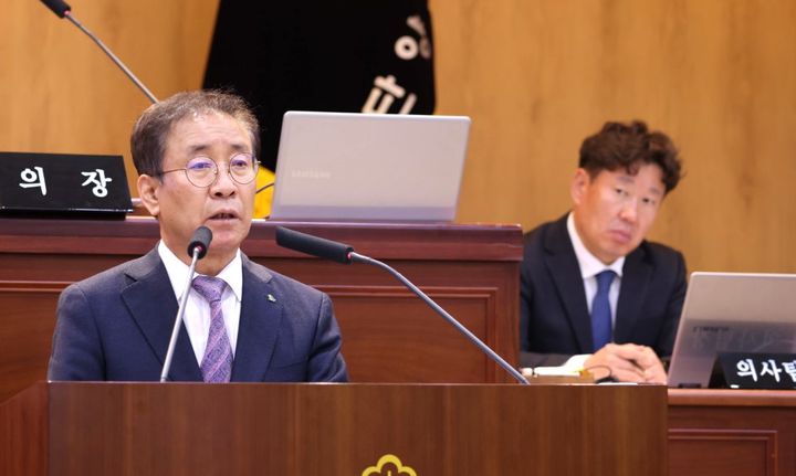 시정연설하는 김문근 단양군수 *재판매 및 DB 금지