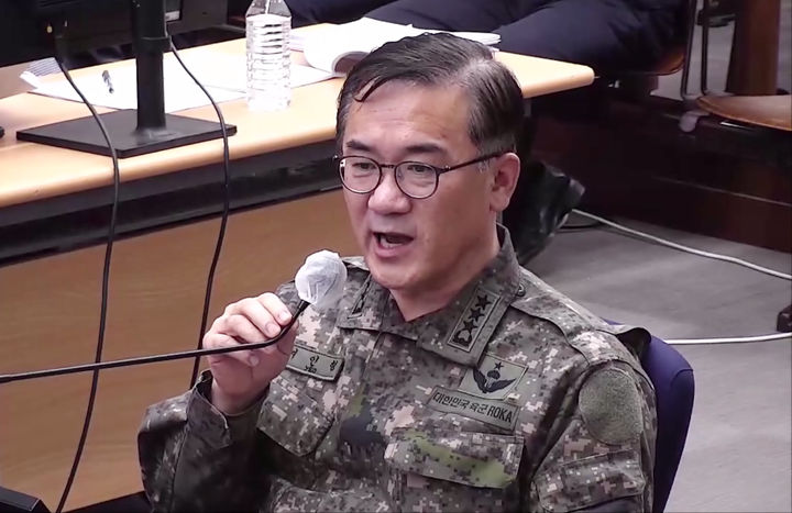 '내란 혐의' 여인형·이진우 첫 재판…윤석열 증인신문 예고