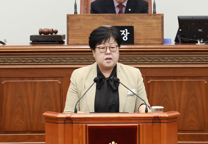 [창원=뉴시스] 김미나 창원시의원. (사진=뉴시스 DB). photo@newsis.com *재판매 및 DB 금지