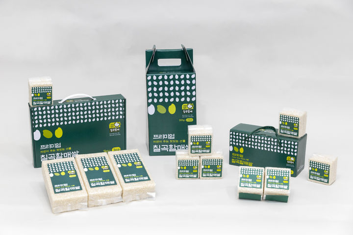 [칠곡=뉴시스] 소포장 프리미엄 칠곡 할매쌀. (사진=칠곡군 제공) 2025.11.26. photo@newsis.com *재판매 및 DB 금지