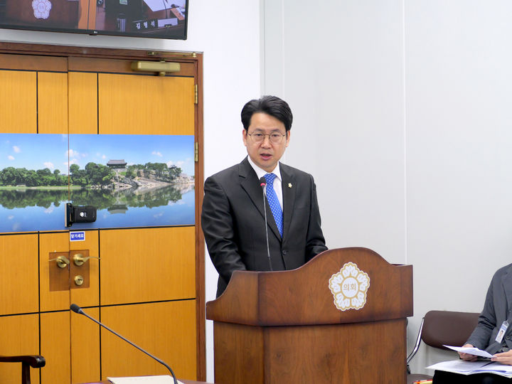 [진주=뉴시스] 진주시의회 윤성관 의원. (사진=뉴시스 DB). photo@newsis.com *재판매 및 DB 금지