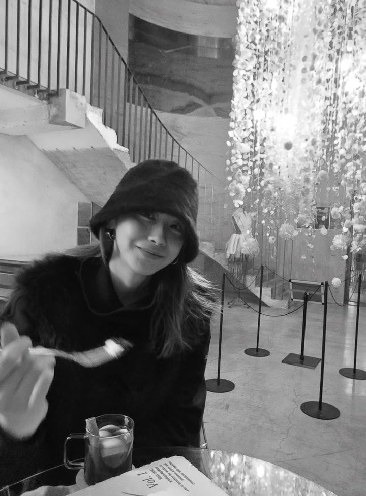 [서울=뉴시스] 배우 유인영. (사진=유인영 인스타그램 캡처) 2025.11.26. photo@newsis.com *재판매 및 DB 금지