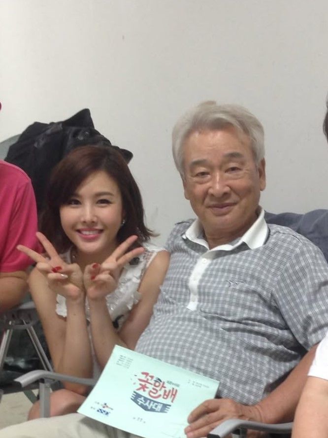 [서울=뉴시스] 박은지, 이순재. (사진=정태우 인스타그램 캡처) 2025.11.26. photo@newsis.com  *재판매 및 DB 금지