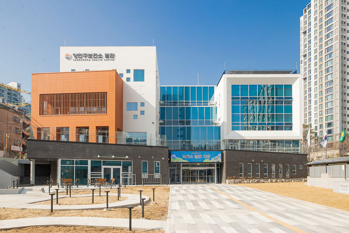 [서울=뉴시스]양천구 보건소 별관.