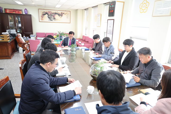 [산청=뉴시스] 경남 산청군의회 '청렴·소통 토크' 개최. (사진=산청군 제공) 2025.11.27. photo@newsis.com *재판매 및 DB 금지