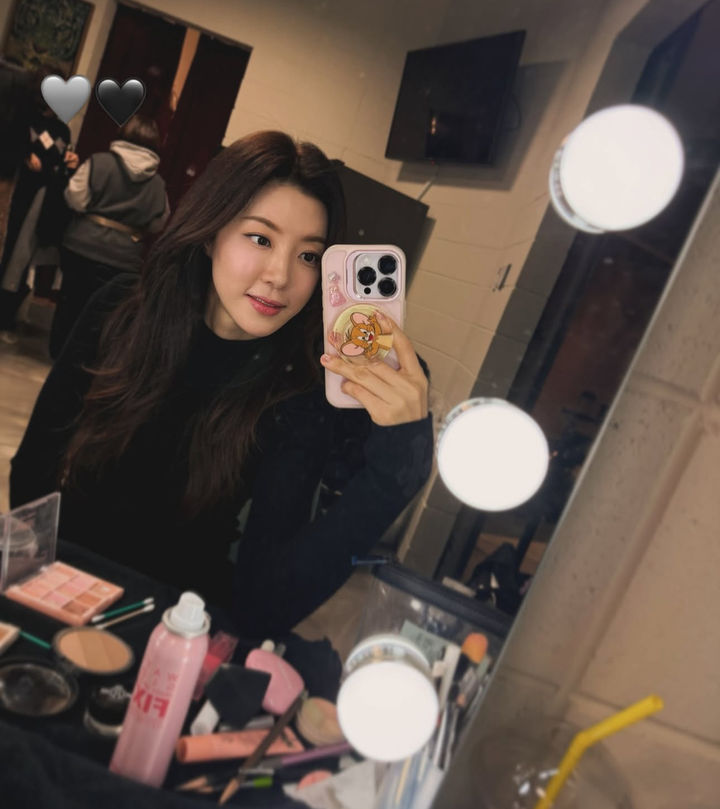 [서울=뉴시스] 배우 박한별. (사진=박한별 인스타그램 캡처) 2025.11.27. photo@newsis.com *재판매 및 DB 금지