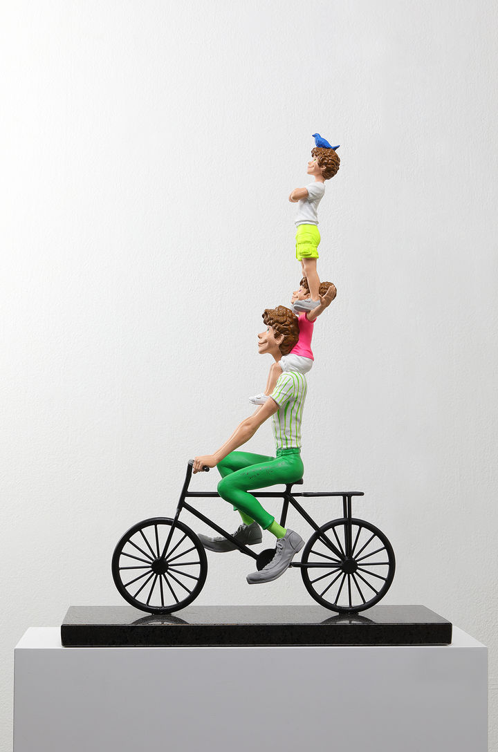 김경민, 집으로, 20x50x73(h)cm, acrylic on bronze *재판매 및 DB 금지