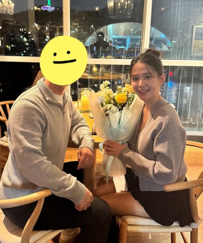 [서울=뉴시스] 남보라와 남편의 모습. (사진=남보라 인스타그램 캡처) 2025.11.28. photo@newsis.com *재판매 및 DB 금지