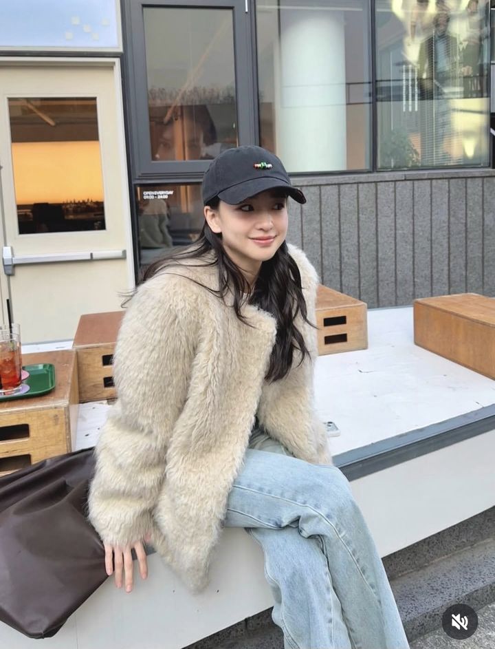 [서울=뉴시스] 손연재. (사진=손연재 인스타그램 캡처) 2025.11.28. photo@newsis.com *재판매 및 DB 금지