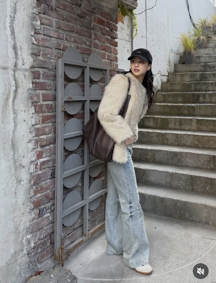 [서울=뉴시스] 손연재. (사진=손연재 인스타그램 캡처) 2025.11.28. photo@newsis.com *재판매 및 DB 금지