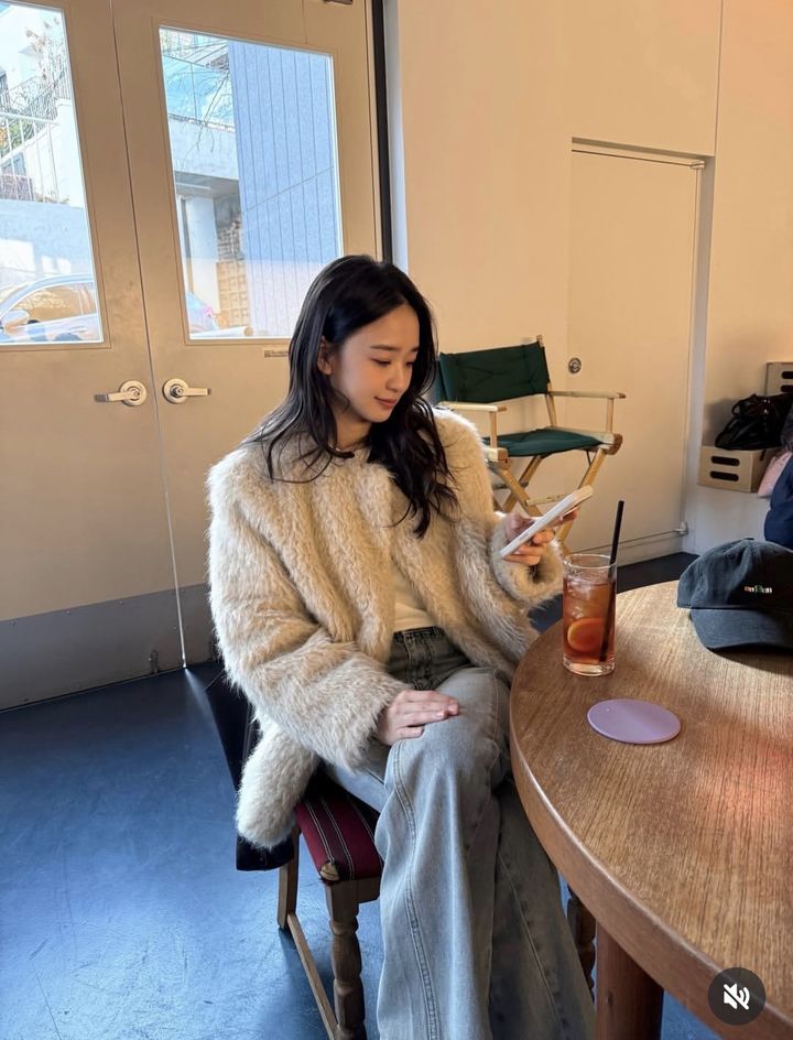 [서울=뉴시스] 손연재. (사진=손연재 인스타그램 캡처) 2025.11.28. photo@newsis.com *재판매 및 DB 금지