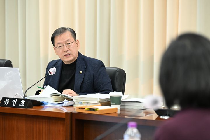 [세종=뉴시스] 유인호 세종시의원.(사진=세종시의회 제공). 2025.11.28. photo@newsis.com. *재판매 및 DB 금지