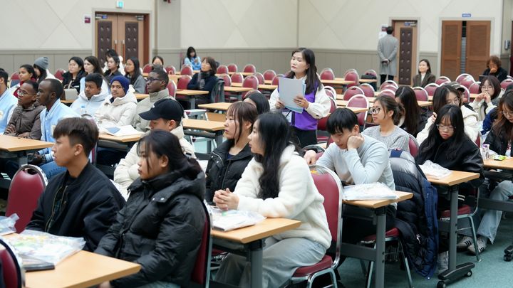 [안동=뉴시스] 28일 국립경국대학교 안동캠퍼스에서 '경북 글로벌 학당'이 열리고 있다. (사진=경북도 제공) 2025.11.28. photo@newsis.com *재판매 및 DB 금지